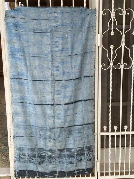Tie & Dye technique on cotton fabric
