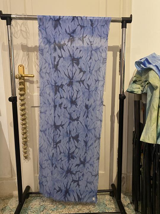 Tie & Dye technique on cotton fabric